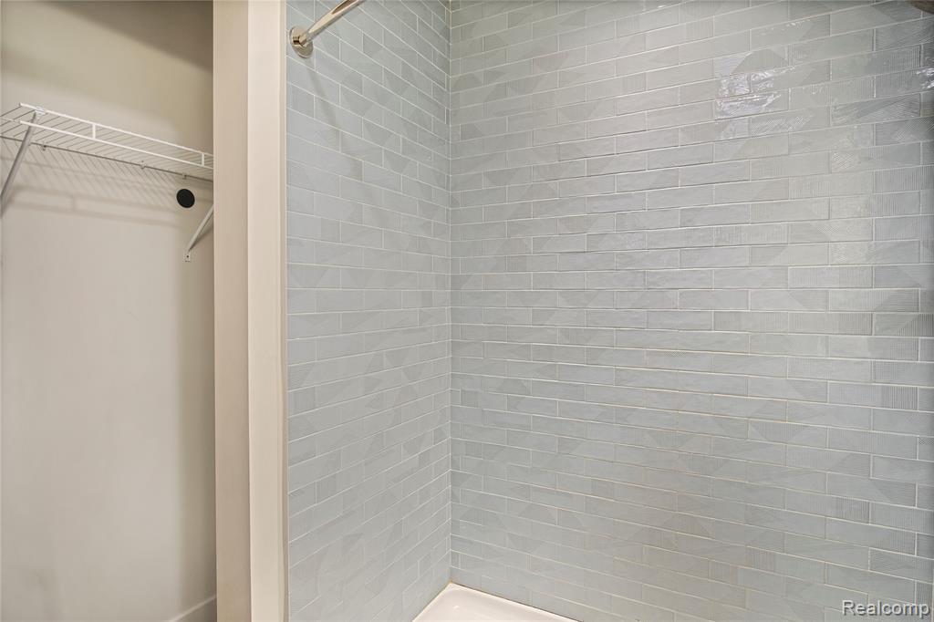 503 Horton Street, Detroit, MI 48202 — Photo 13