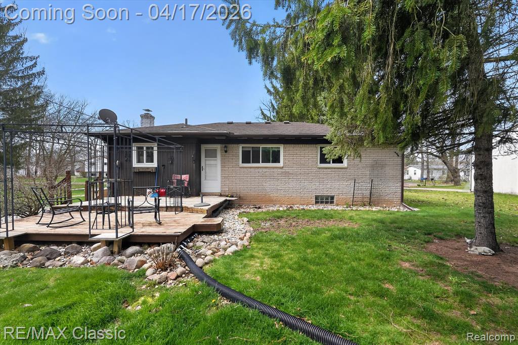 5060 Warmbriar Drive, White Lake, MI 48383 — Photo 24