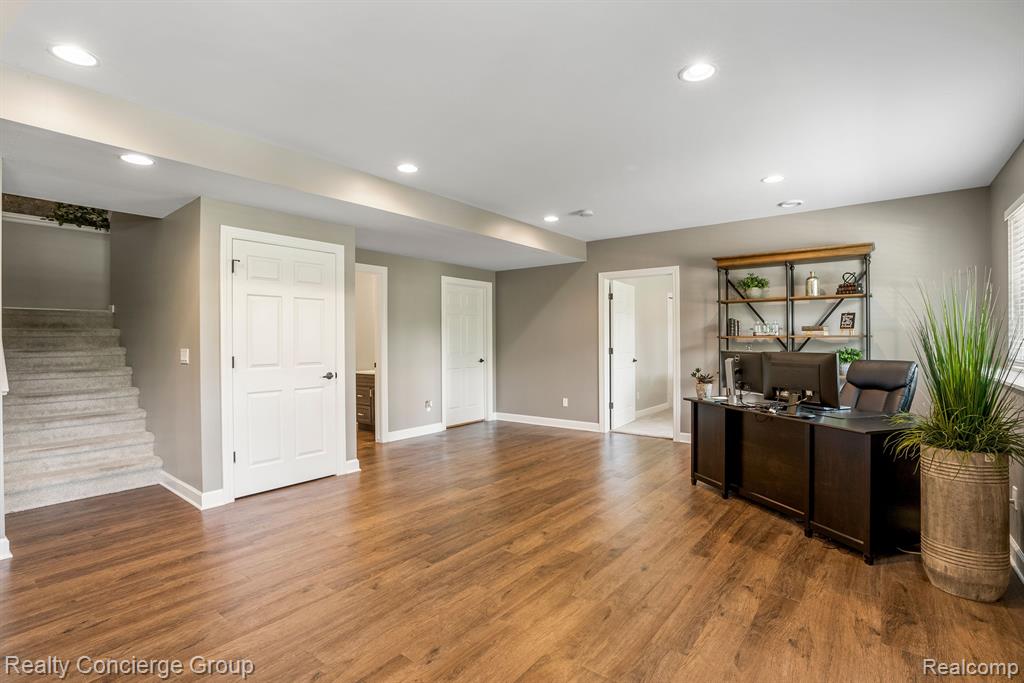 9801 BROOKFIELD Drive, Brighton, MI 48116 — Photo 36