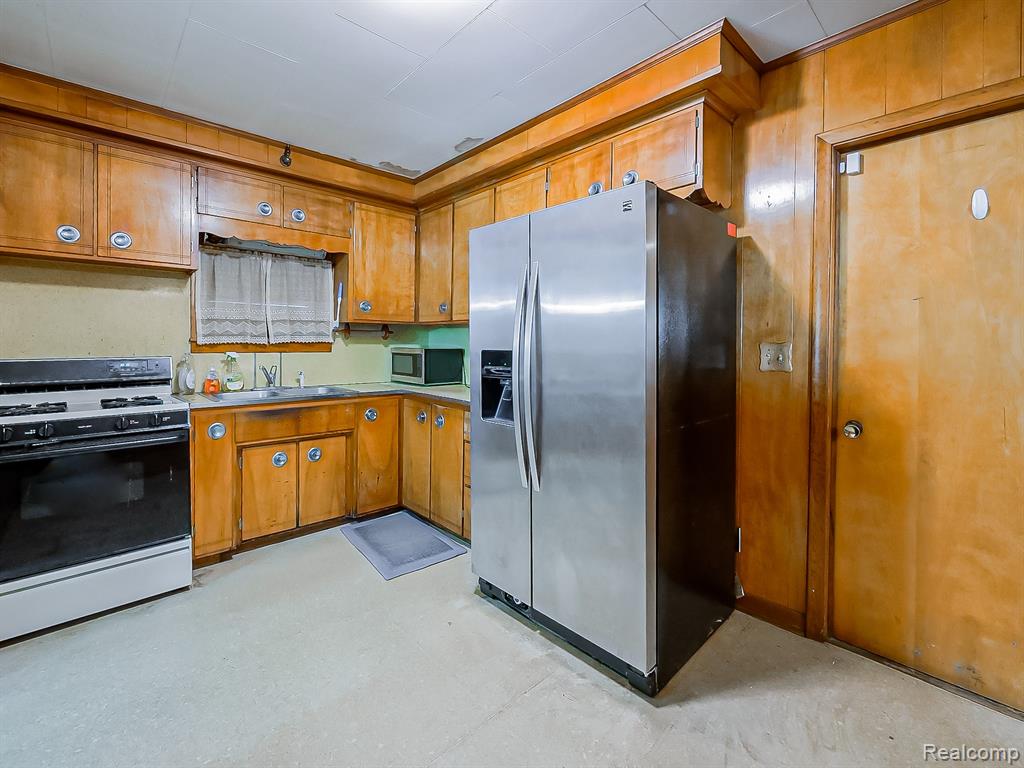 47 E Auburn Street, Ecorse, MI 48229 — Photo 4