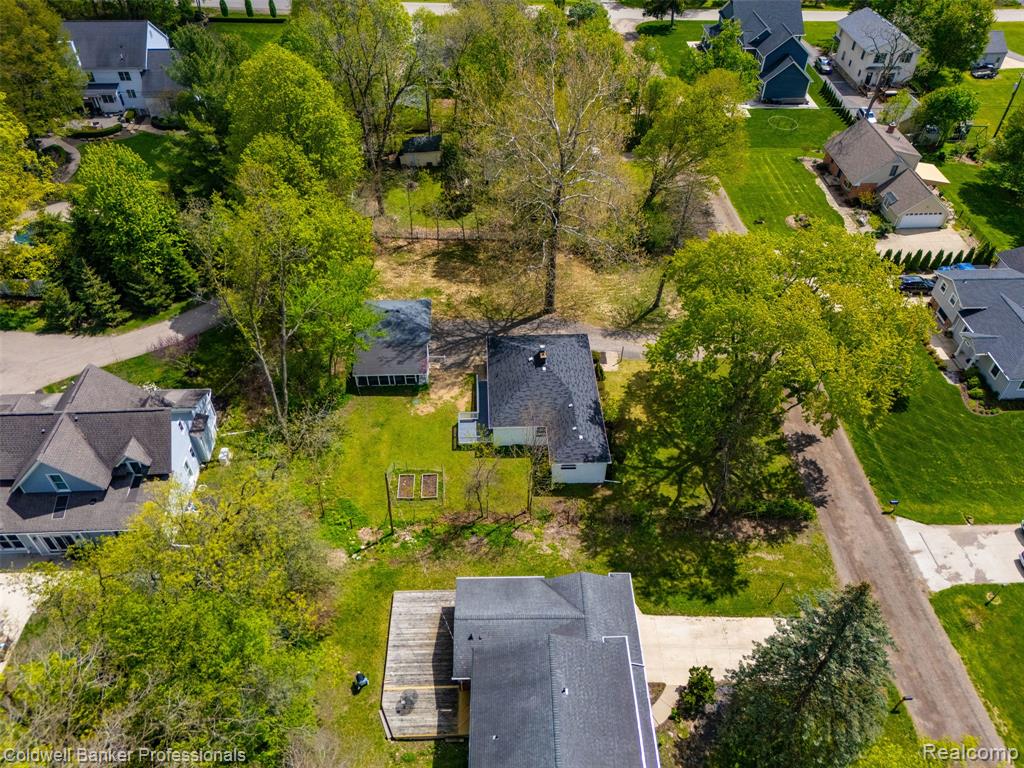 46064 Norton Court, Northville, MI 48167 — Photo 32