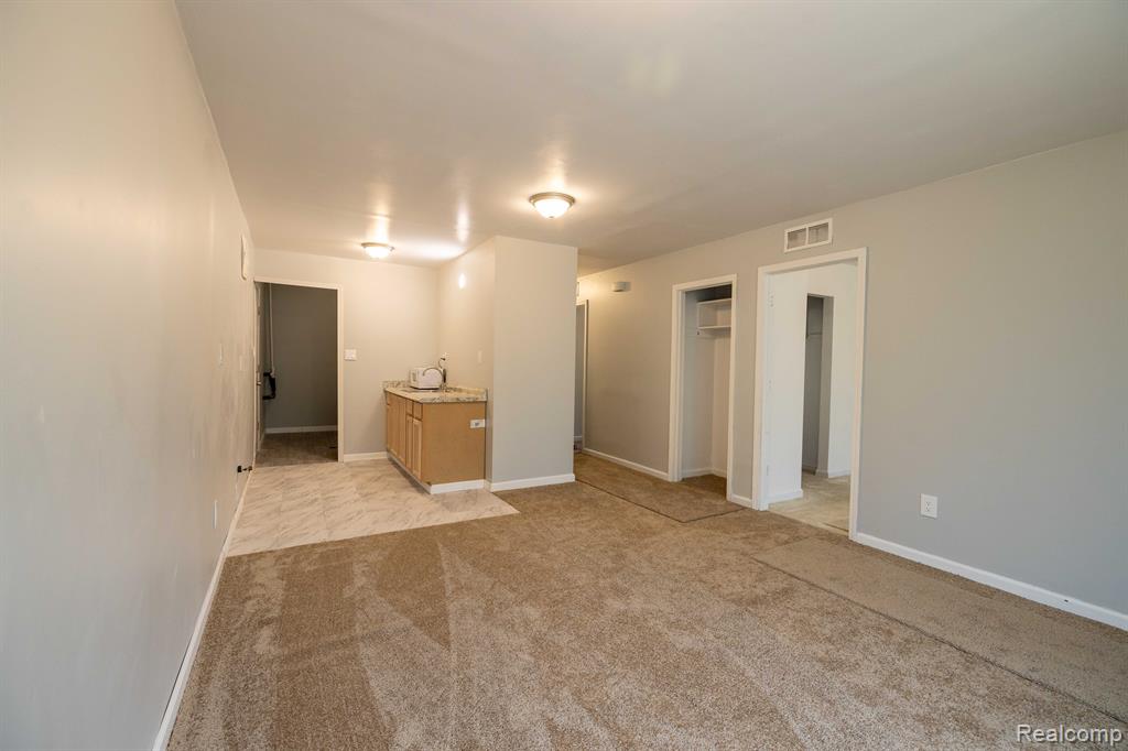17419 WANDA Street, Highland Park, MI 48203 — Photo 14