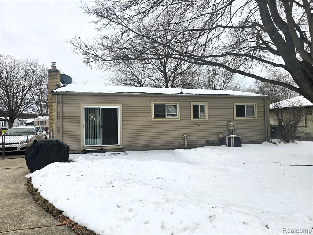 50674 Bower Drive, Chesterfield, MI 48047 — Photo 3