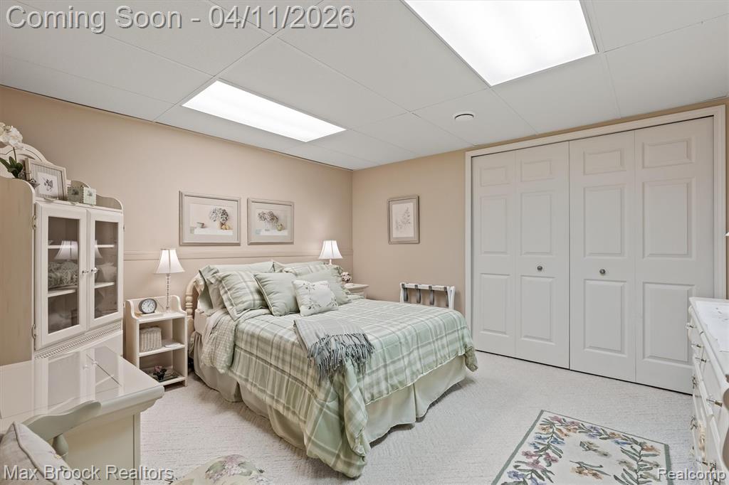 5010 Lake Vista Drive, West Bloomfield, MI 48323 — Photo 25