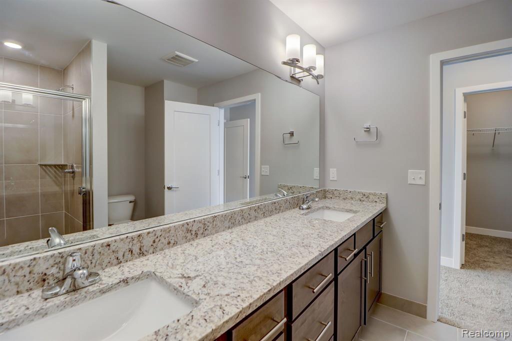 25503 GRANDVIEW Lane, 26, Novi, MI — Photo 40