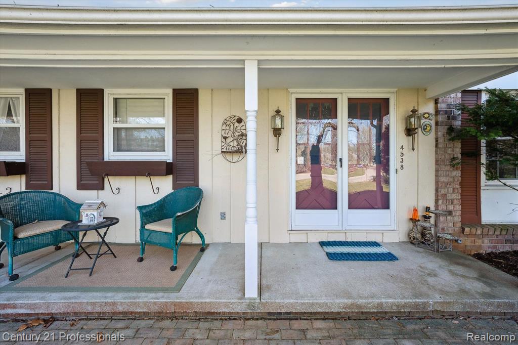 4538 COMANCHE Drive, Okemos, MI 48864 — Photo 3