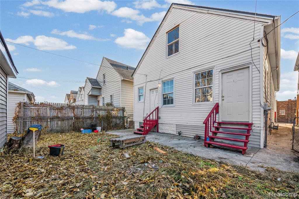 2657 Botsford Street, Hamtramck, MI 48212 — Photo 35