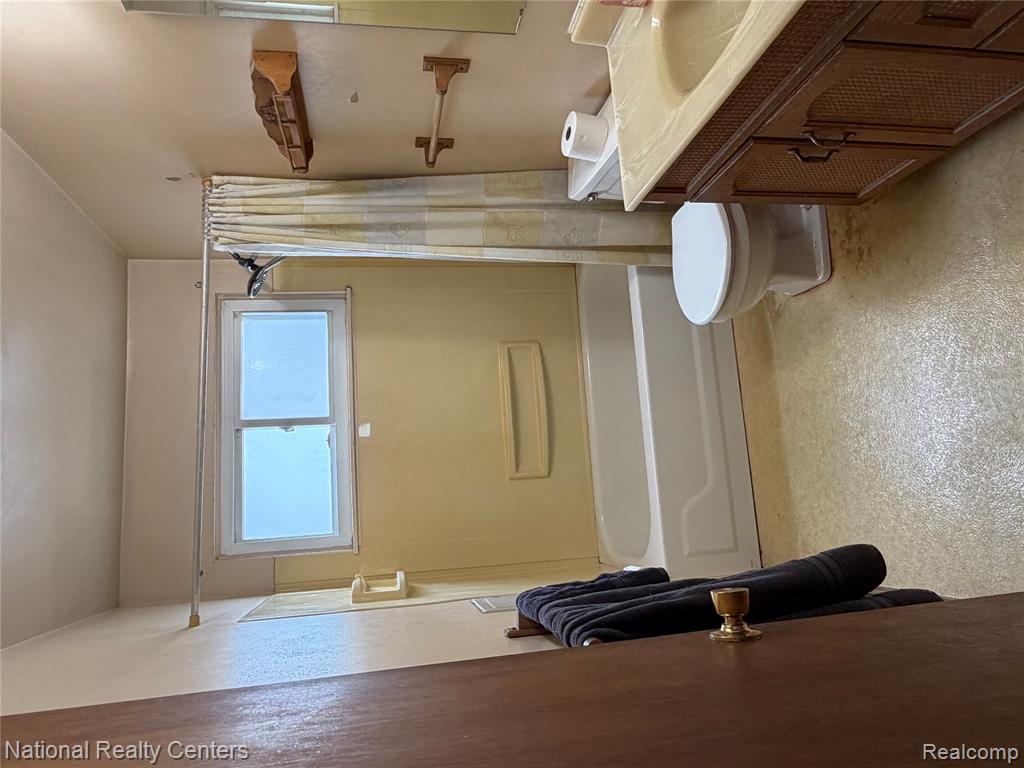 6836 Mansfield Street, Detroit, MI 48228 — Photo 7