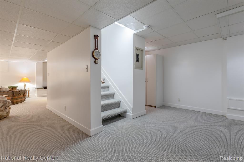 40703 Olympia Drive Drive, Sterling Heights, MI 48313 — Photo 22