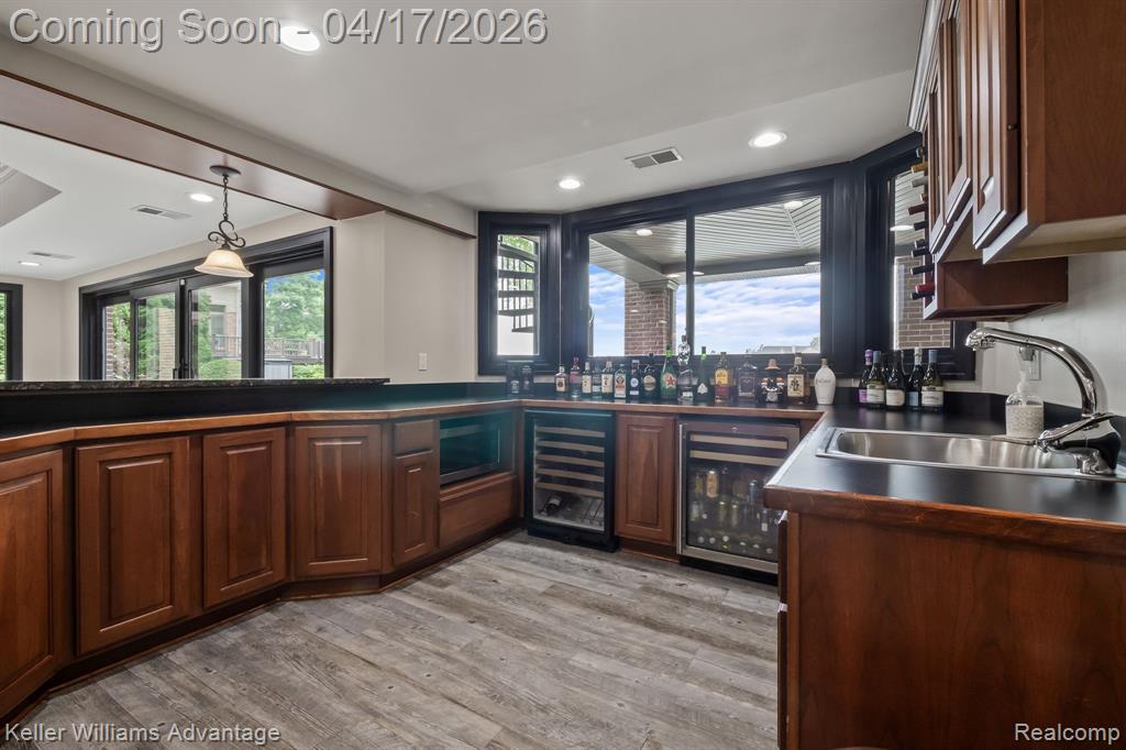 10993 Stoney Point Drive, South Lyon, MI, 48178