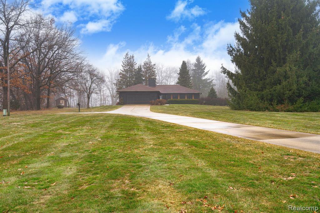 6803 Napoleon Road, Jackson, MI 49201 — Photo 3