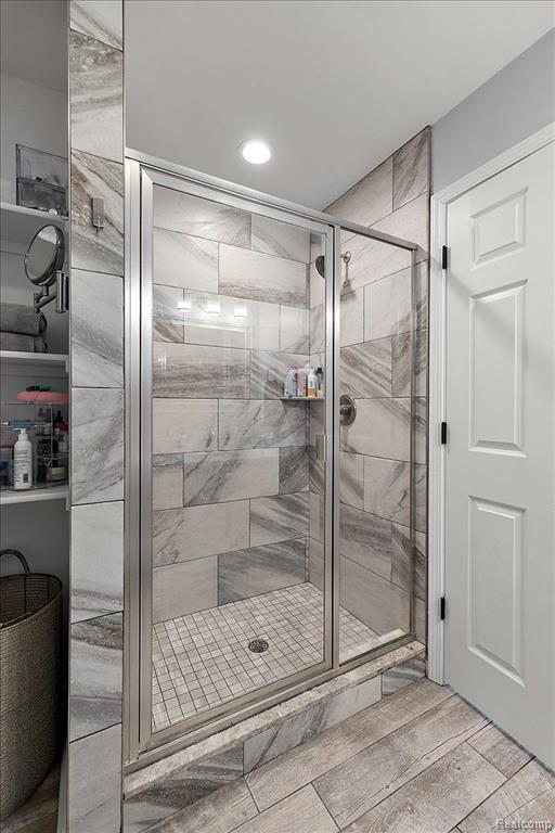 7611 Peninsula, Waterford, MI 48327 — Photo 23