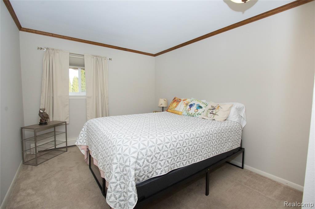 30208 Maplegrove Street, Saint Clair Shores, MI 48082 — Photo 19