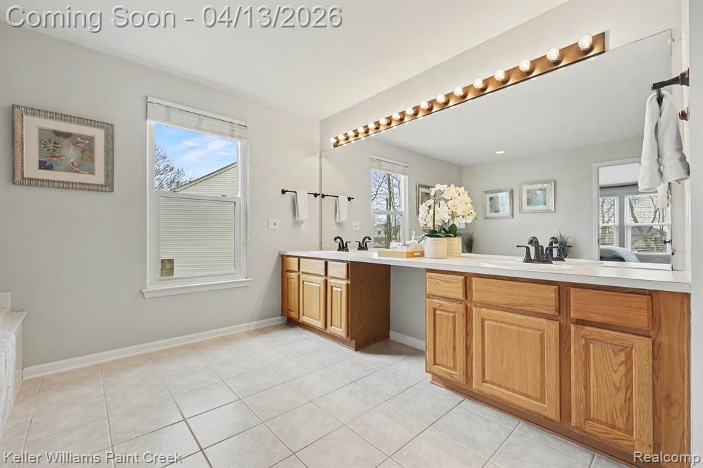 18124 Bayside Drive, Macomb, MI 48042 — Photo 11