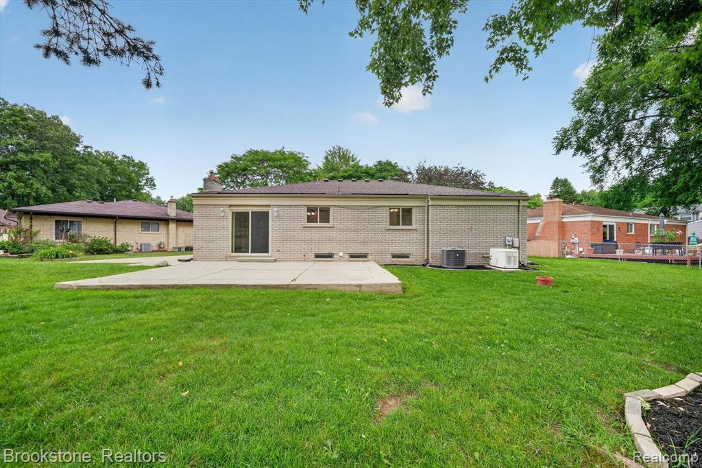 720 Comet Court, Canton, MI 48188 — Photo 40