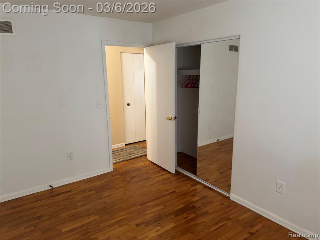 9828 Barkley Street, Belleville, MI 48111 — Photo 21