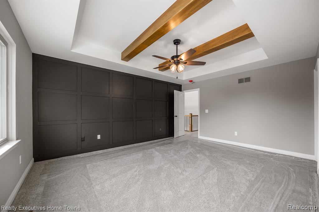 53972 CARRIGAN Drive, New Baltimore, MI 48047 — Photo 27