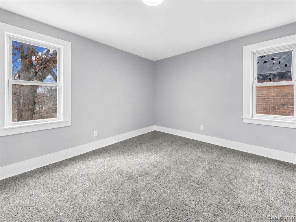 9175 Devonshire Road, Detroit, MI 48224 — Photo 17