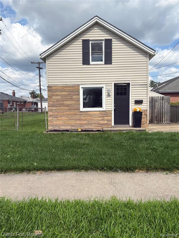 128 Henry Ruff Road, Garden City, MI — Photo 34