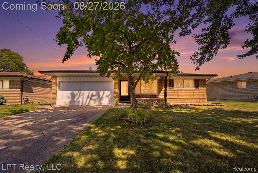 27756 Newport Drive, Warren, MI 48088