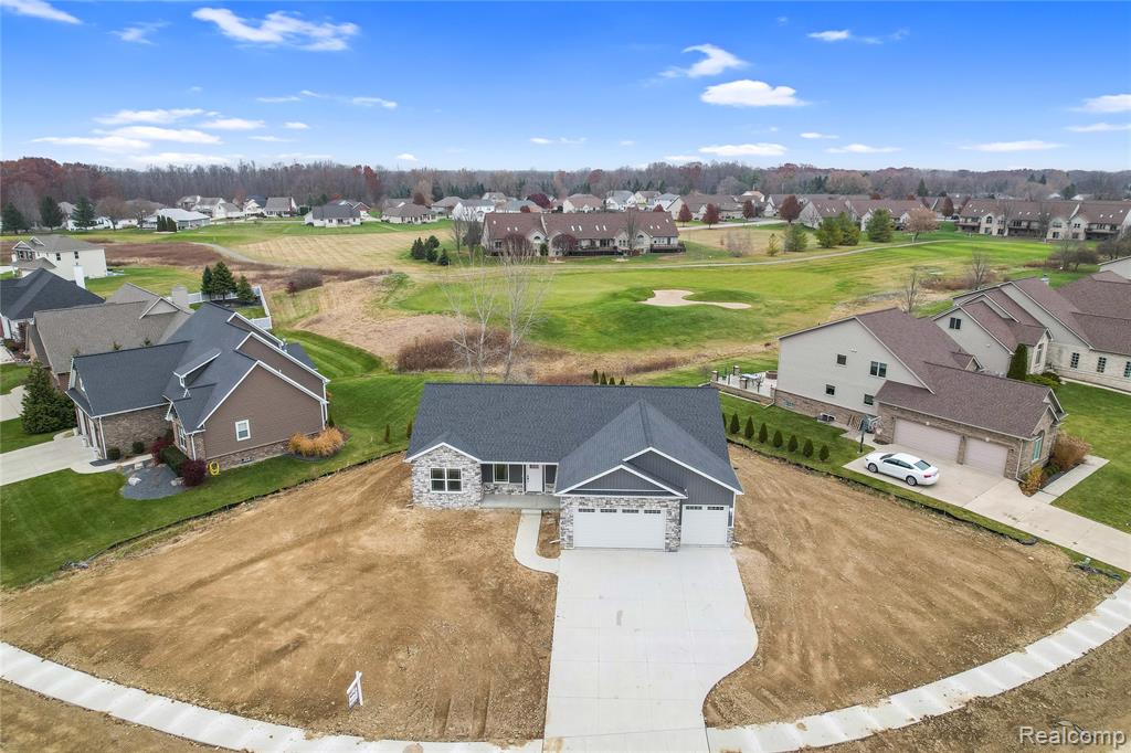 9161 Copper Ridge Drive, Davison, MI 48423 — Photo 23