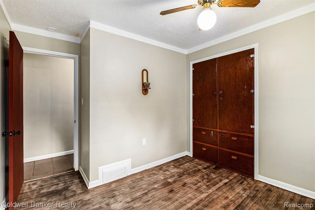 61722 FAIRLAND Drive, South Lyon, MI 48178 — Photo 20