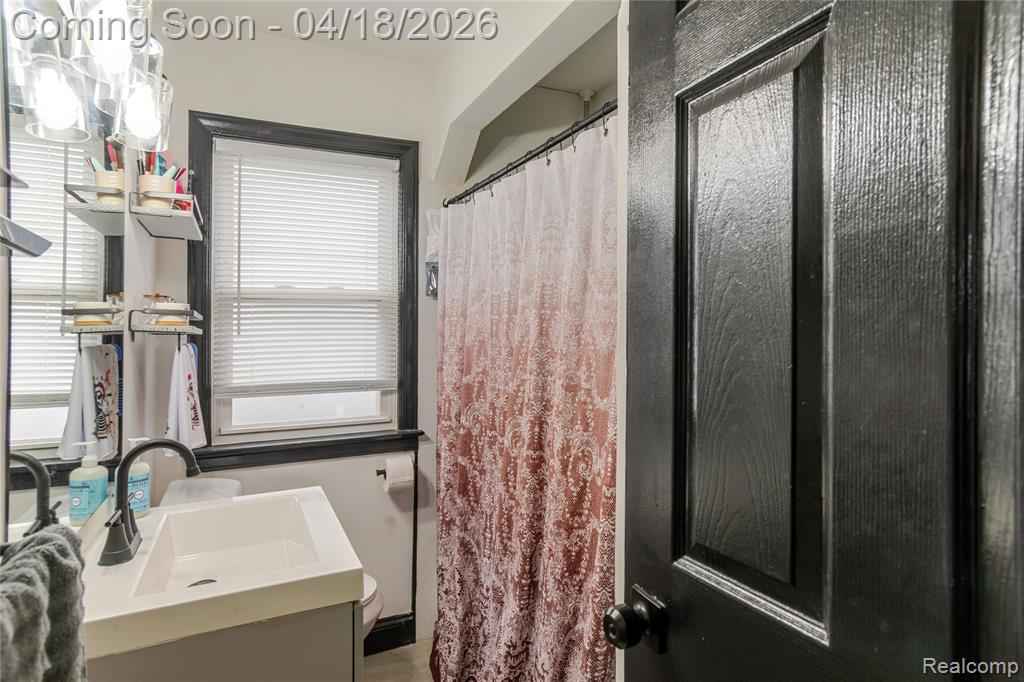 18665 Olympia, Redford, MI 48240 — Photo 12