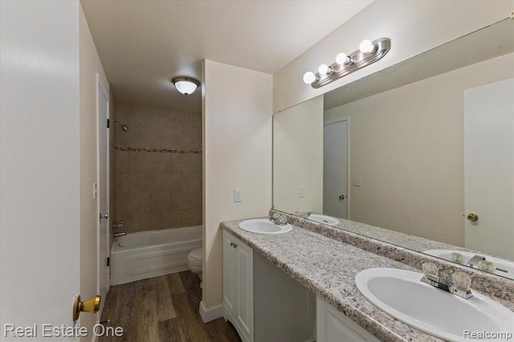 22663 CRANBROOKE Drive, Novi, MI — Photo 14