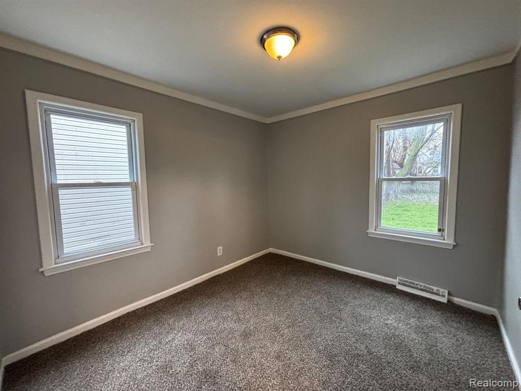 8065 PROSPECT Avenue, Warren, MI 48089 — Photo 8