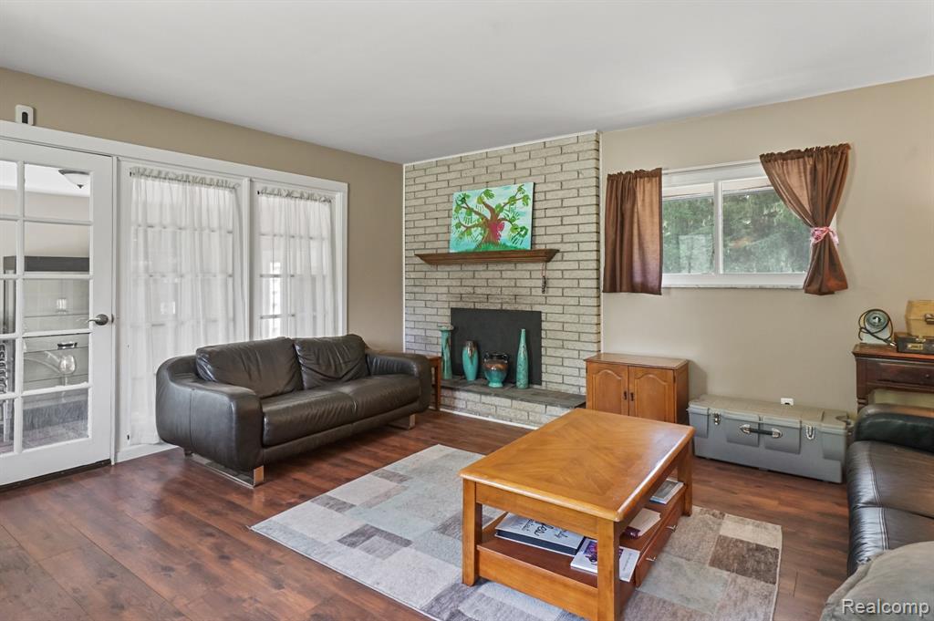 5014 Oak Hill Road, Clarkston, MI 48348 — Photo 12