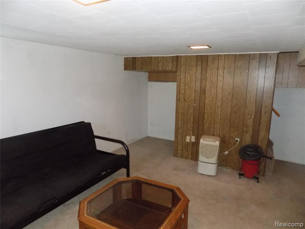 520 Whipple Street, South Lyon, MI 48178 — Photo 22