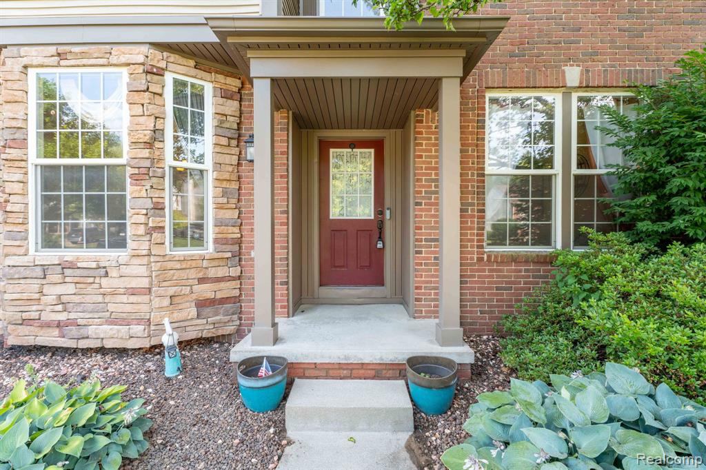 8155 Parkside Drive, Westland, MI — Photo 4