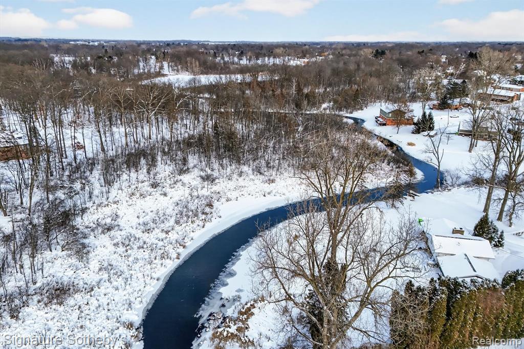 8515 Sandy Crest Drive, White Lake, MI, 00000