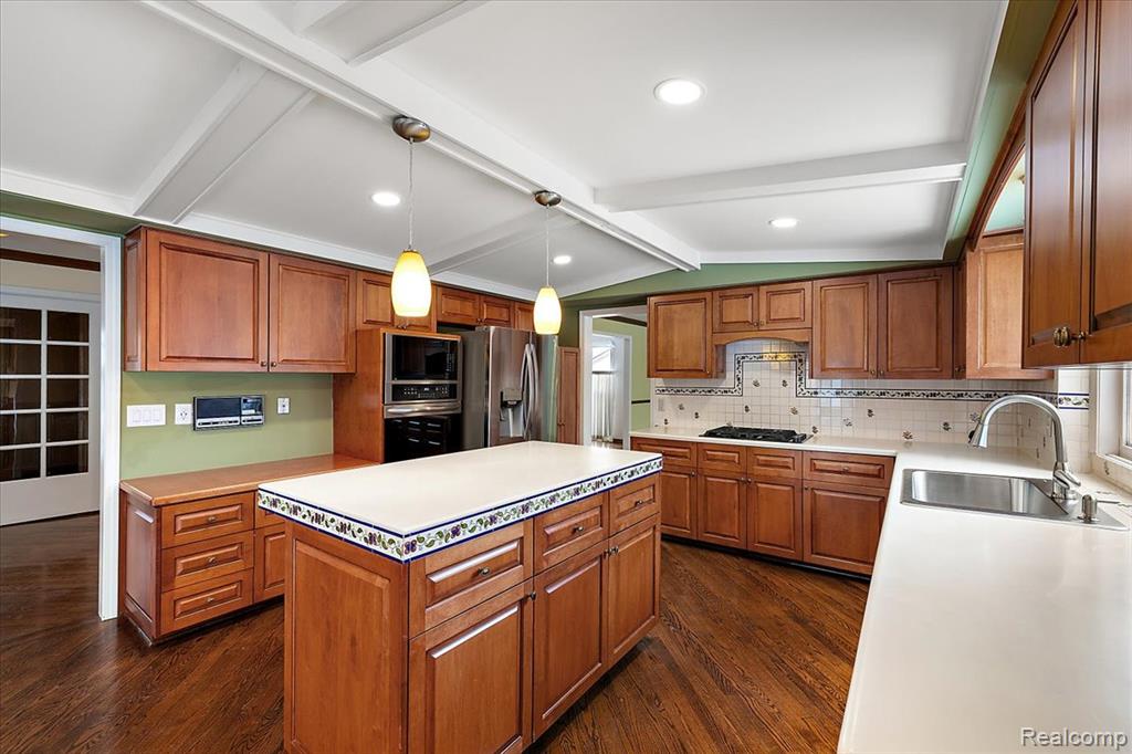 2291 Red Maple Drive, Troy, MI 48098 — Photo 13