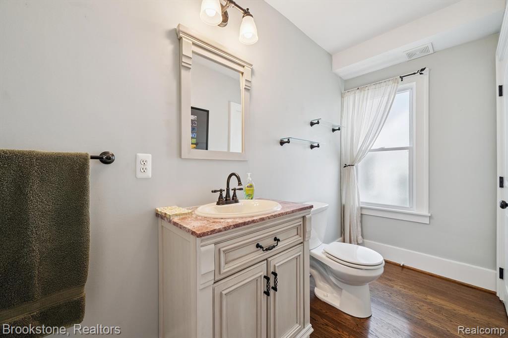 718 Irving Avenue, Royal Oak, MI 48067 — Photo 21