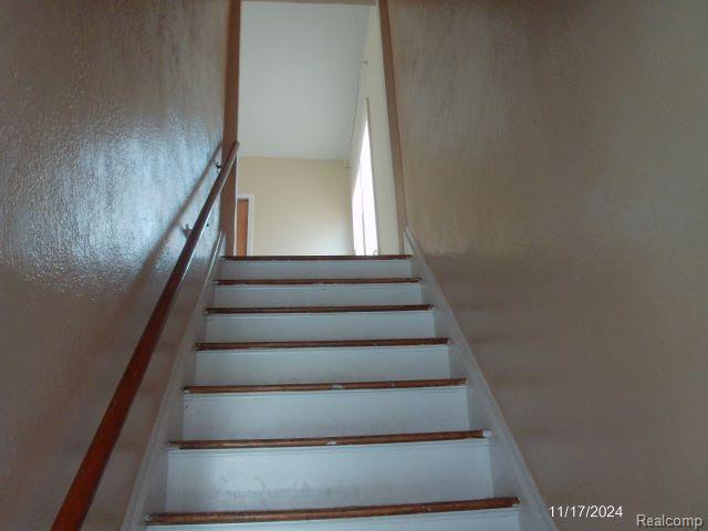 5937 COURVILLE Street, Detroit, MI 48224 — Photo 9