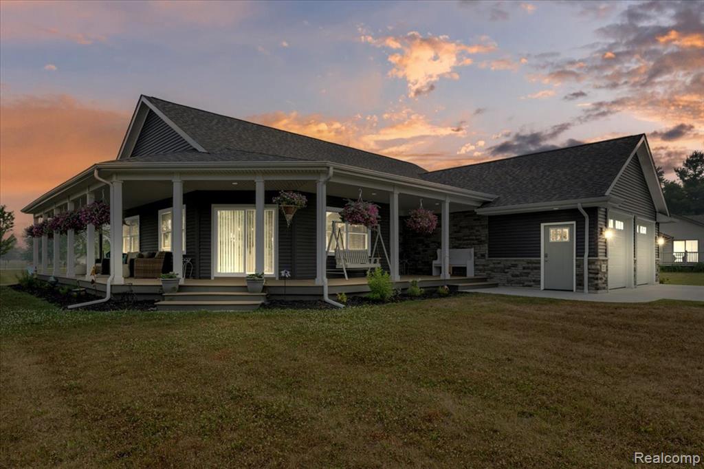 271 E Harrington Road, Croswell, MI 48422