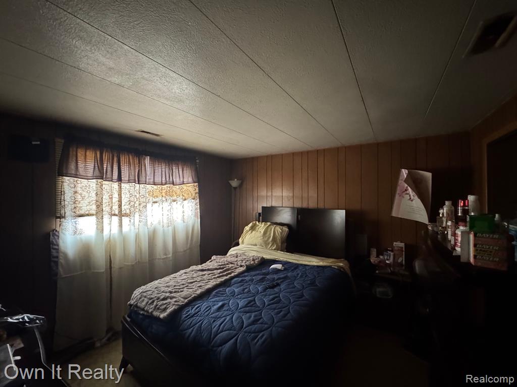 12920 E Canfield Street, Detroit, MI 48215 — Photo 2