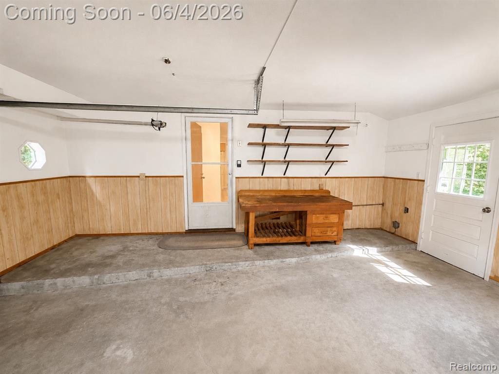 6382 Houghten Drive, Troy, MI 48098 — Photo 41