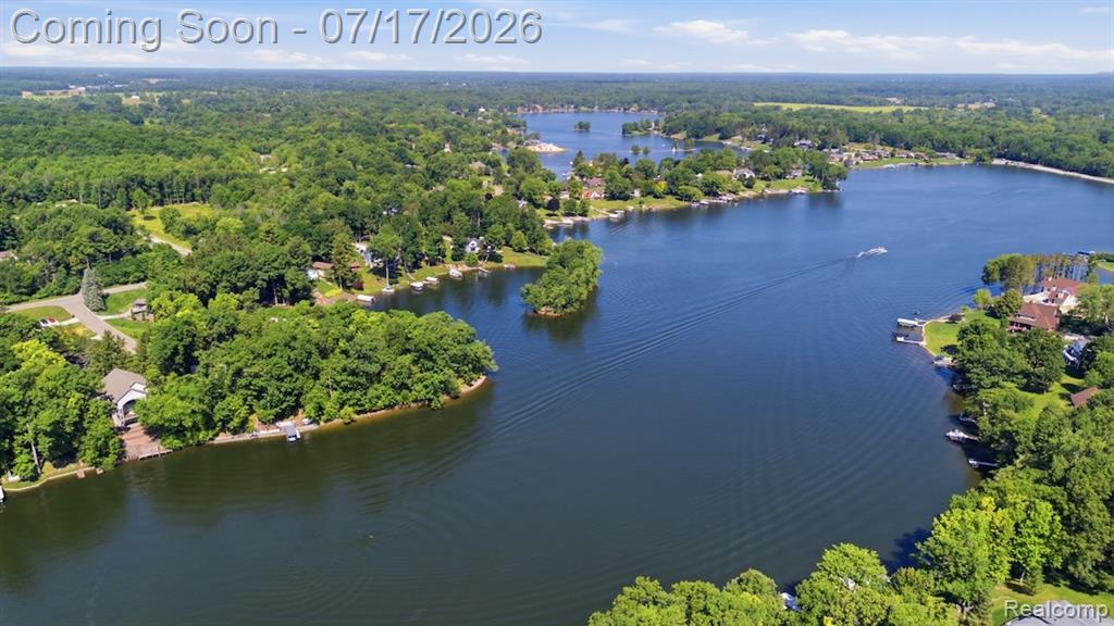 7375 Parkwood Drive, Fenton, MI 48430 — Photo 50
