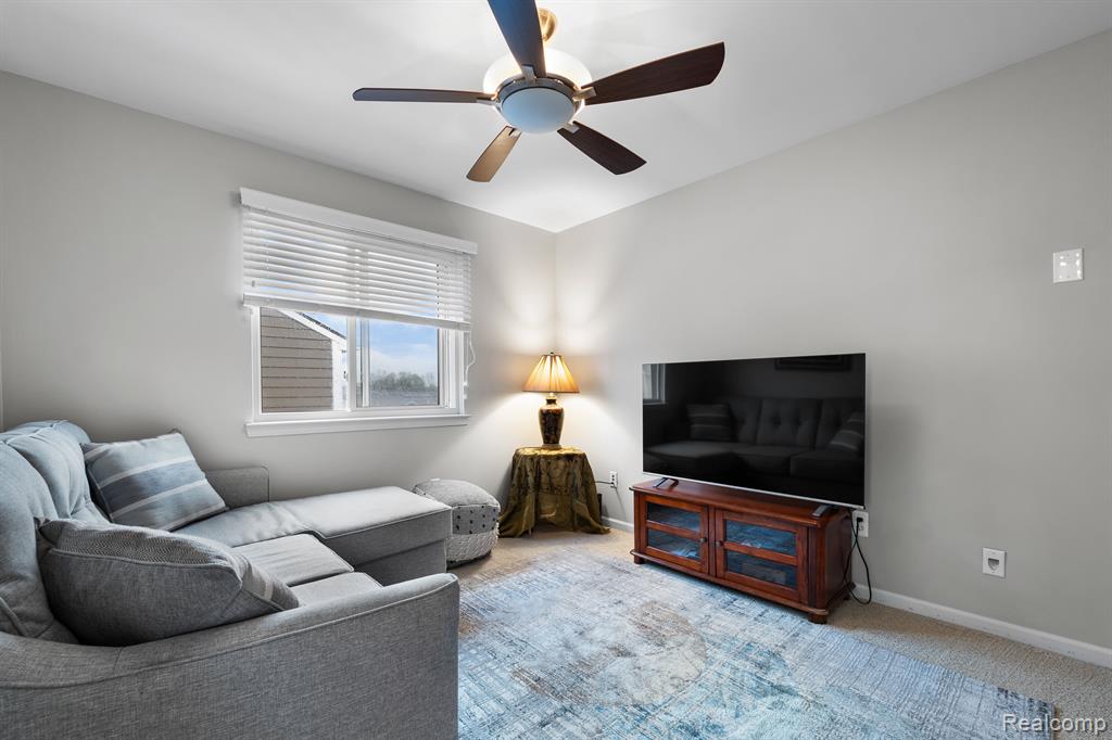 50425 Corey Avenue, Chesterfield, MI — Photo 21