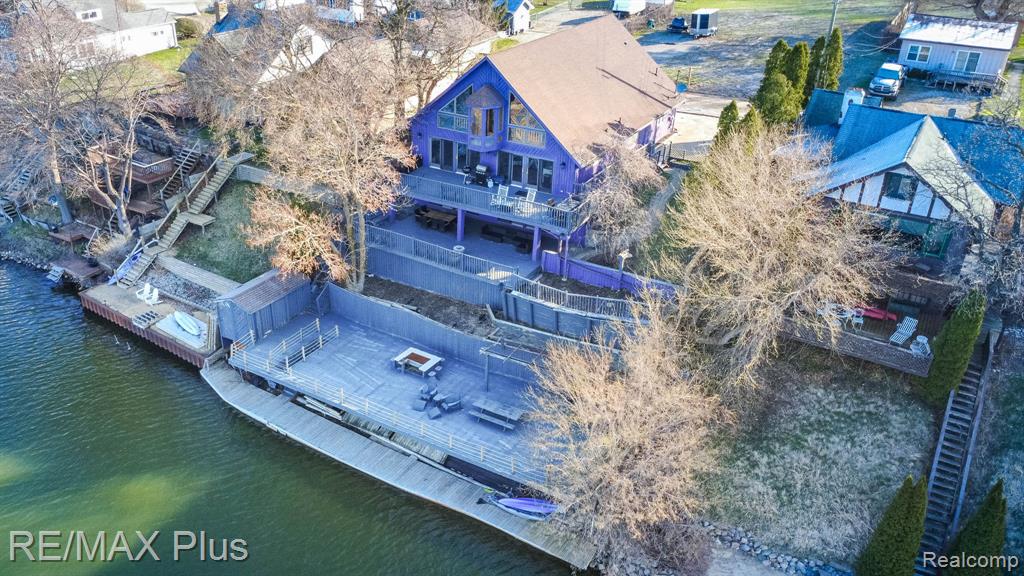 1380 Pratt Drive, Lapeer, MI 48446