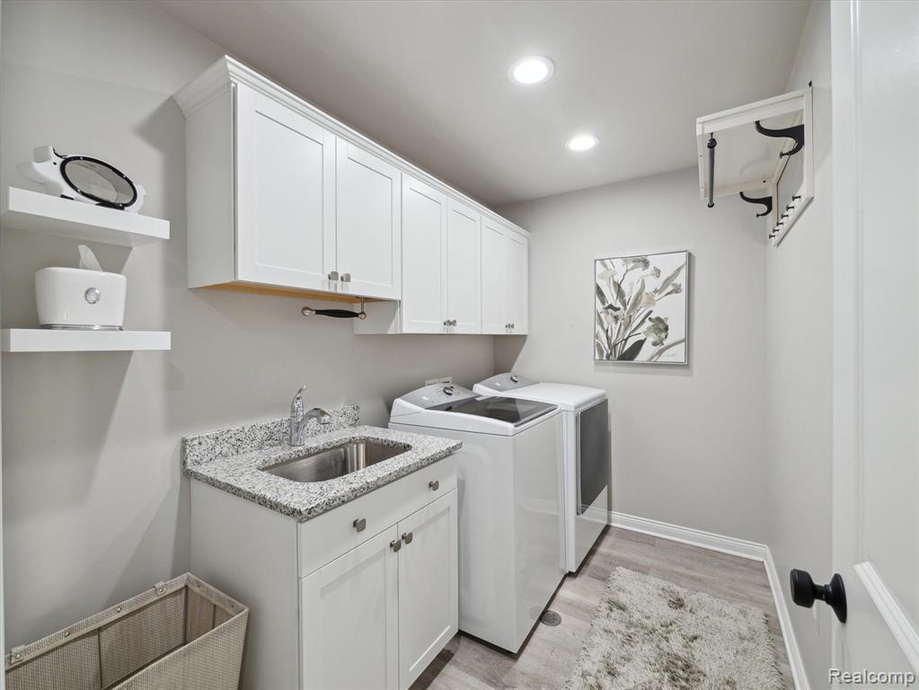 900 N MILL Street, South Lyon, MI 48178 — Photo 26