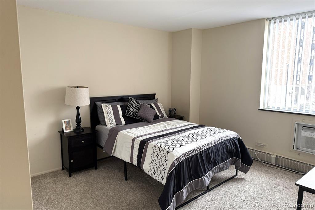 1050 Wall Street, 2E, Ann Arbor, MI 48105 — Photo 15