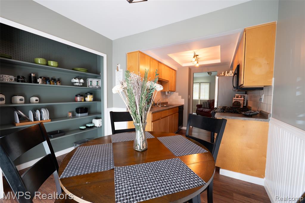 804 S Oak Brook Ridge Drive, 149, Rochester Hills, MI 48307 — Photo 3