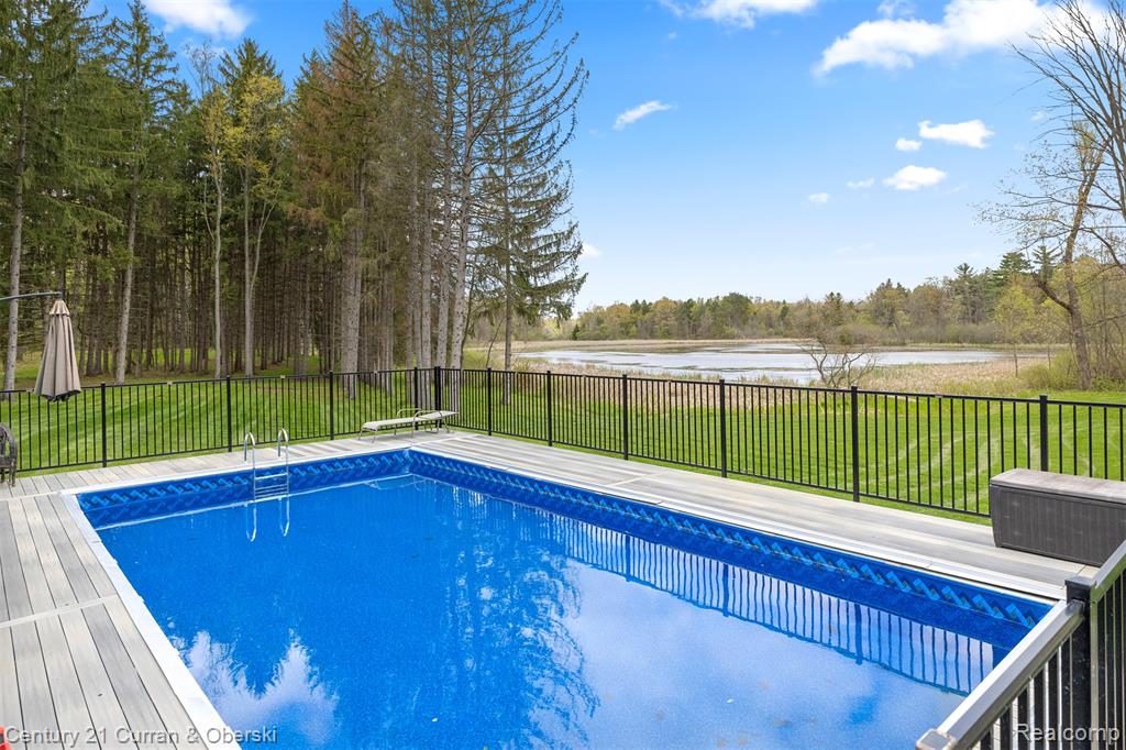 10459 Hyne Road, Brighton, MI 48114 — Photo 52