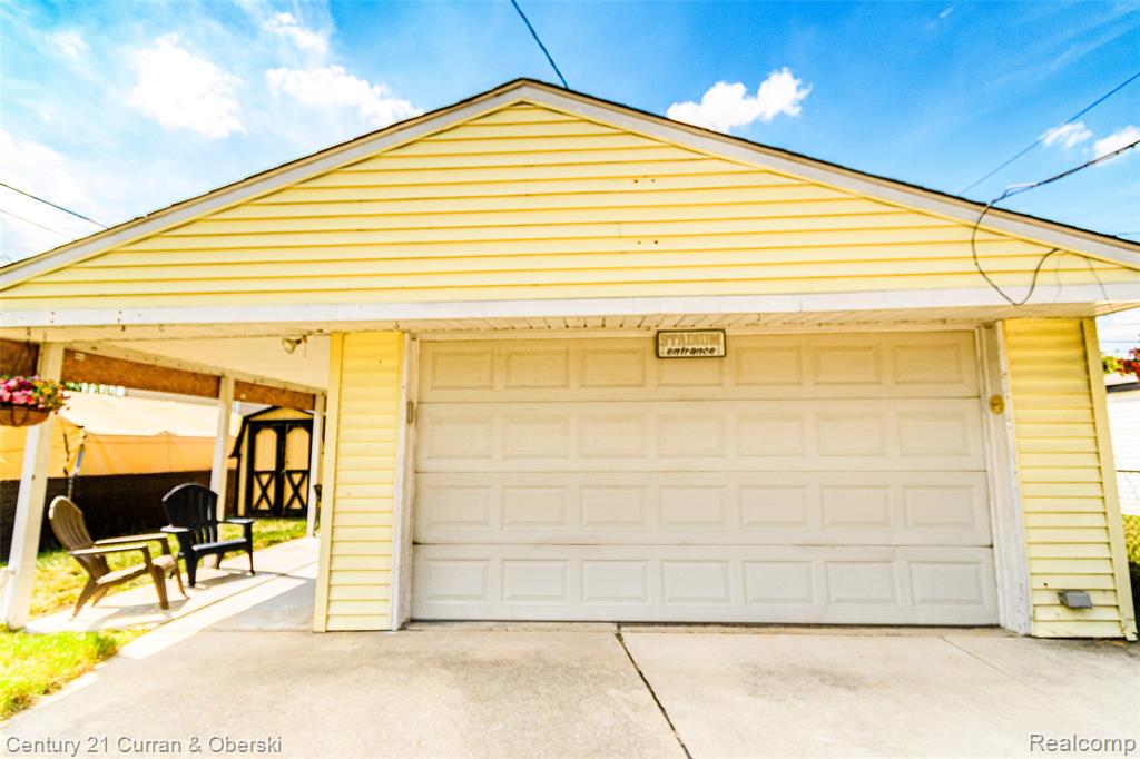 4644 Gertrude Street, Dearborn Heights, MI 48125 — Photo 21