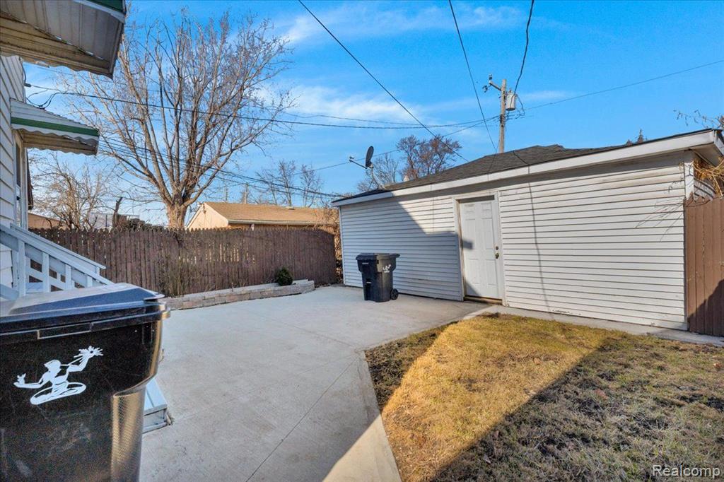 7406 EDWARD Street, Detroit, MI 48210 — Photo 35