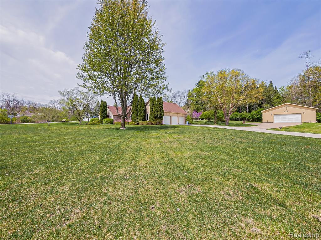 49202 Cheshire Lane, Canton, MI 48187 — Photo 70