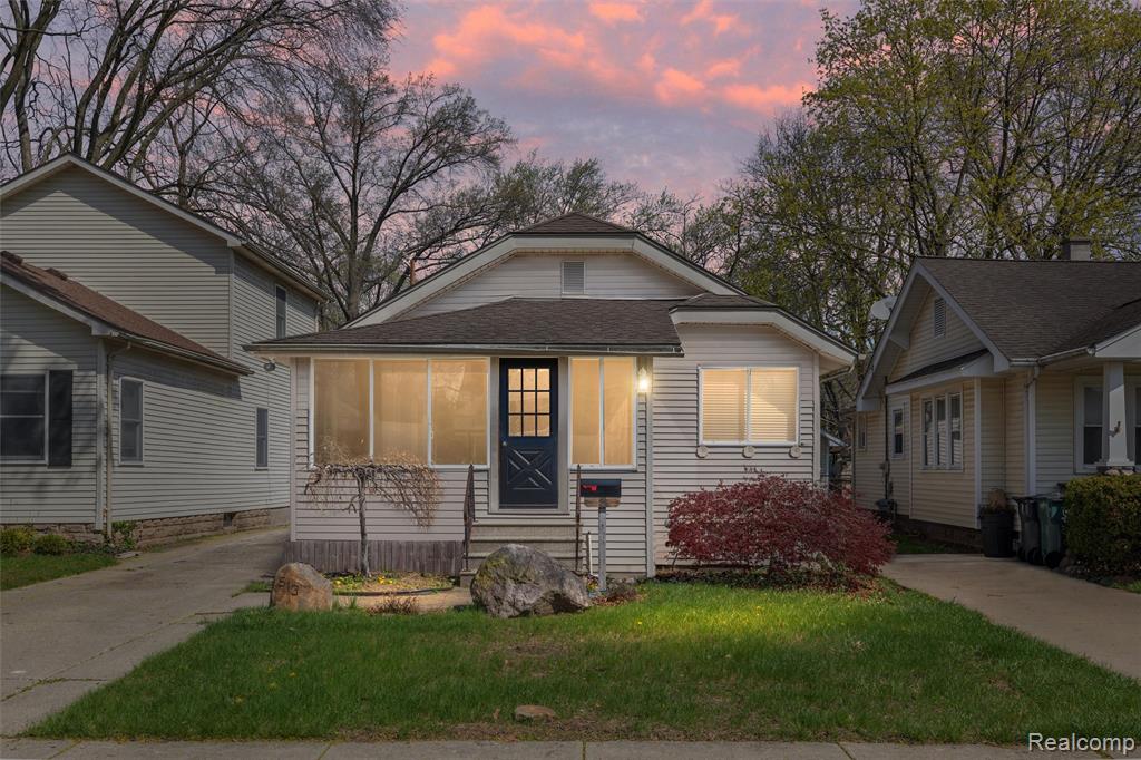 513 Baldwin Avenue, Royal Oak, MI 48067 — Photo 2